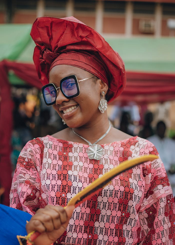 vibrant-african-woman-in-traditional-attire-34122185